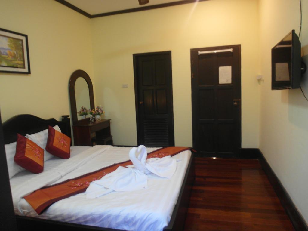 Kinnaly Place House Luang Prabang Rum bild
