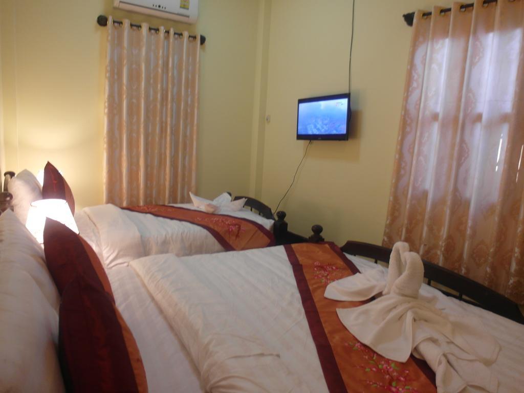 Kinnaly Place House Luang Prabang Rum bild